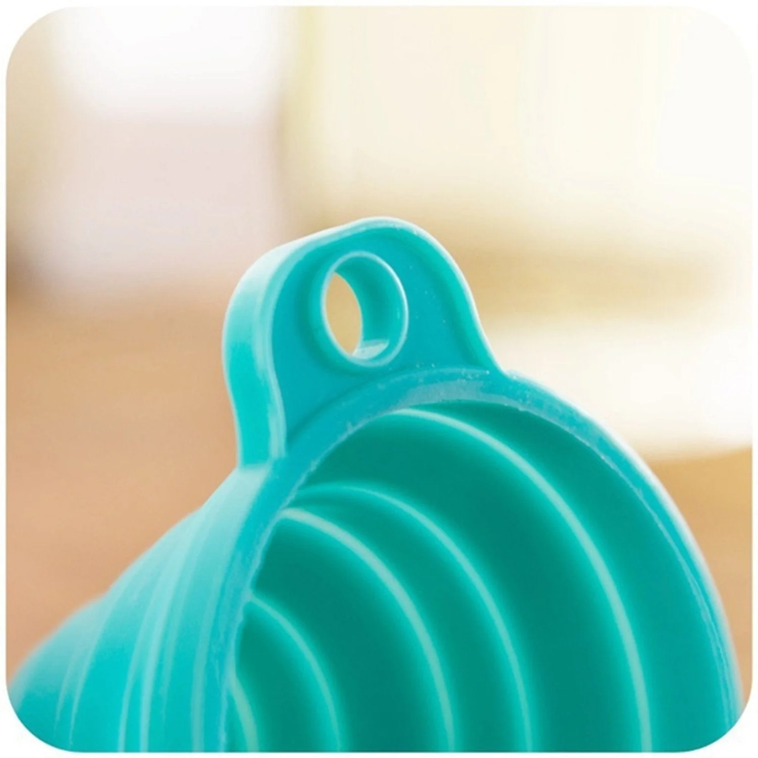 Silicone Funnel for Kitchen Use Oil Pouring Sauce Water Juice - Image 9
