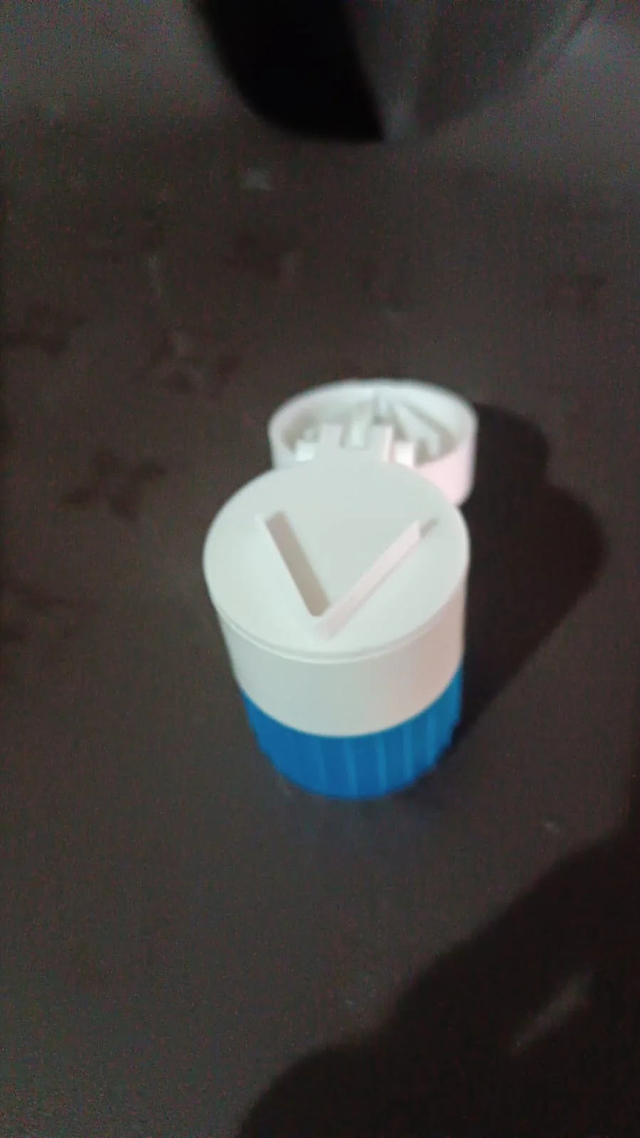 4-in-1 Medicine Cutter, Crusher, Storage Box for Pills - Image 10